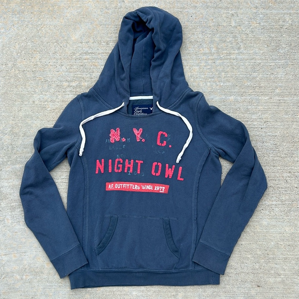 American Eagle Outfitters vintage hoodie small petite